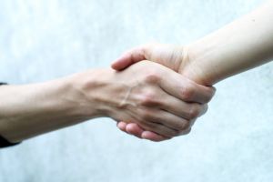 Intuitivmedia Handshake