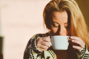 Rytinis kavos puodelis – ne vienintelis būdas pabusti